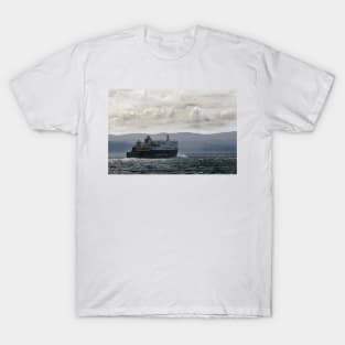 The CalMac Ferry heading from Uig to the Outer Hebrides T-Shirt